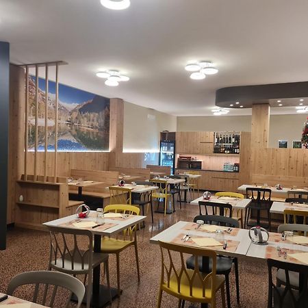 Hotel Ristorante Bucaneve 산 마르티노 외부 사진