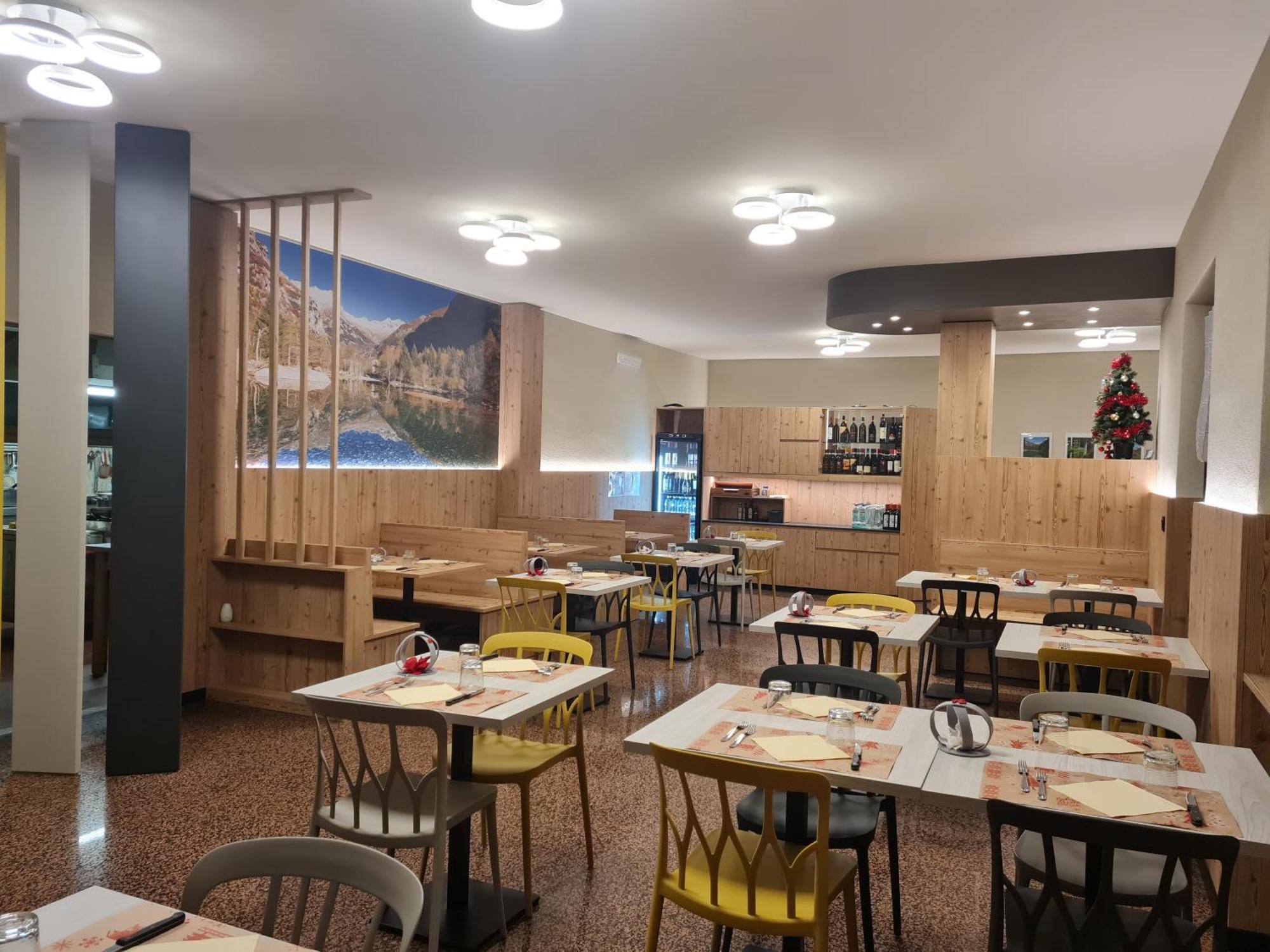 Hotel Ristorante Bucaneve 산 마르티노 외부 사진