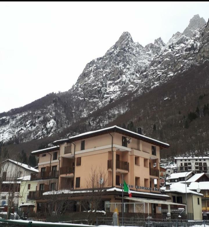 Hotel Ristorante Bucaneve 산 마르티노 외부 사진